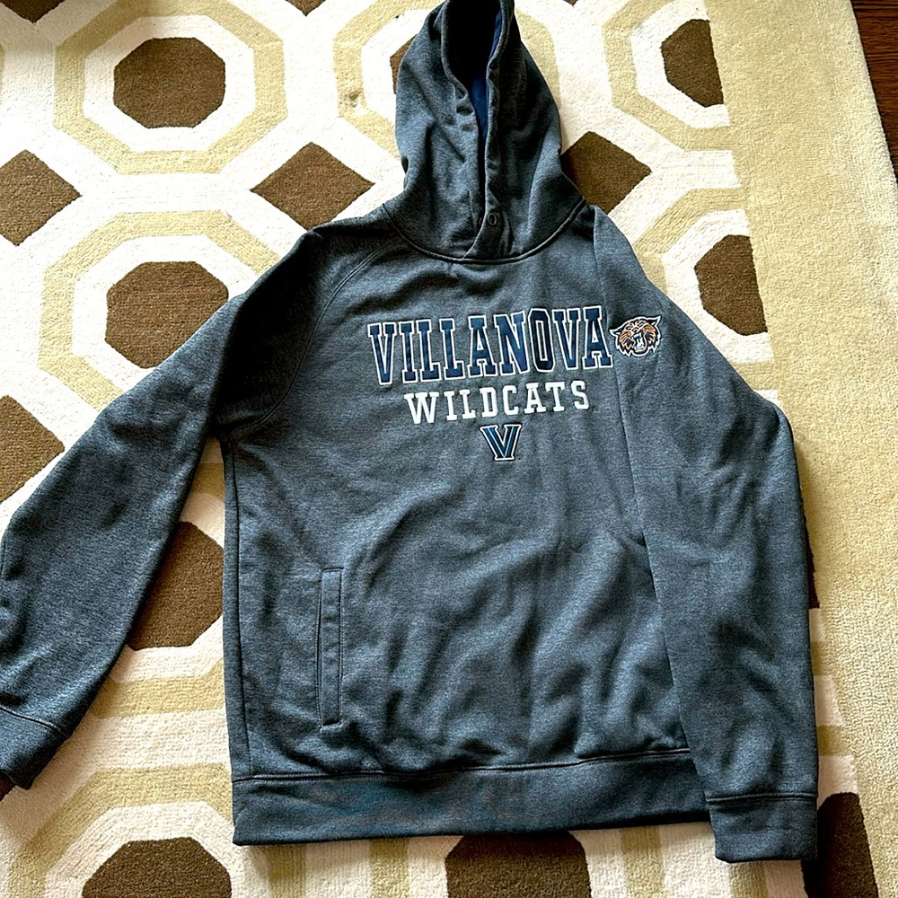 Villanova Wildcats sweatshirt